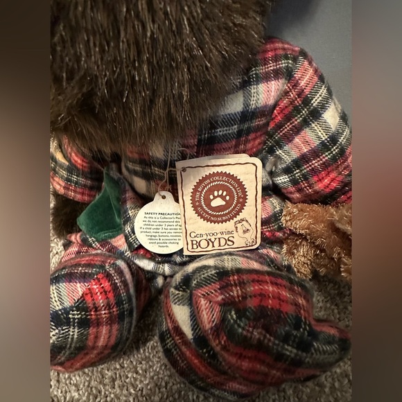 Boyds - Plush Moose with Plaid Pajamas - Picture 3 of 9